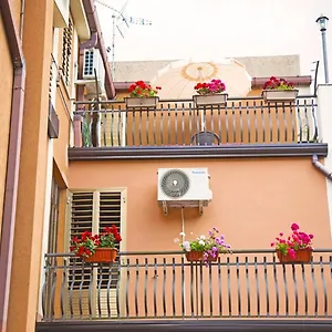 Alloggio in famiglia La Casa Del Lago - Lake Italia