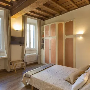 Appartamento In Leutari, Roma