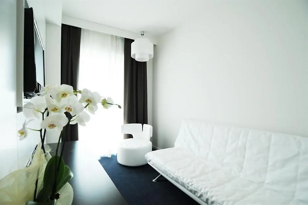 Ih Hotels Roma Z3 4*, רומא